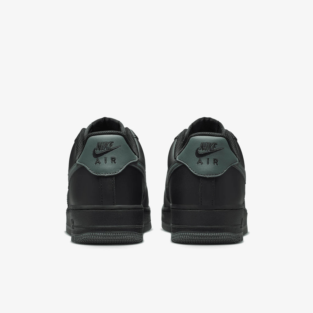 Nike Air Force 1 Black