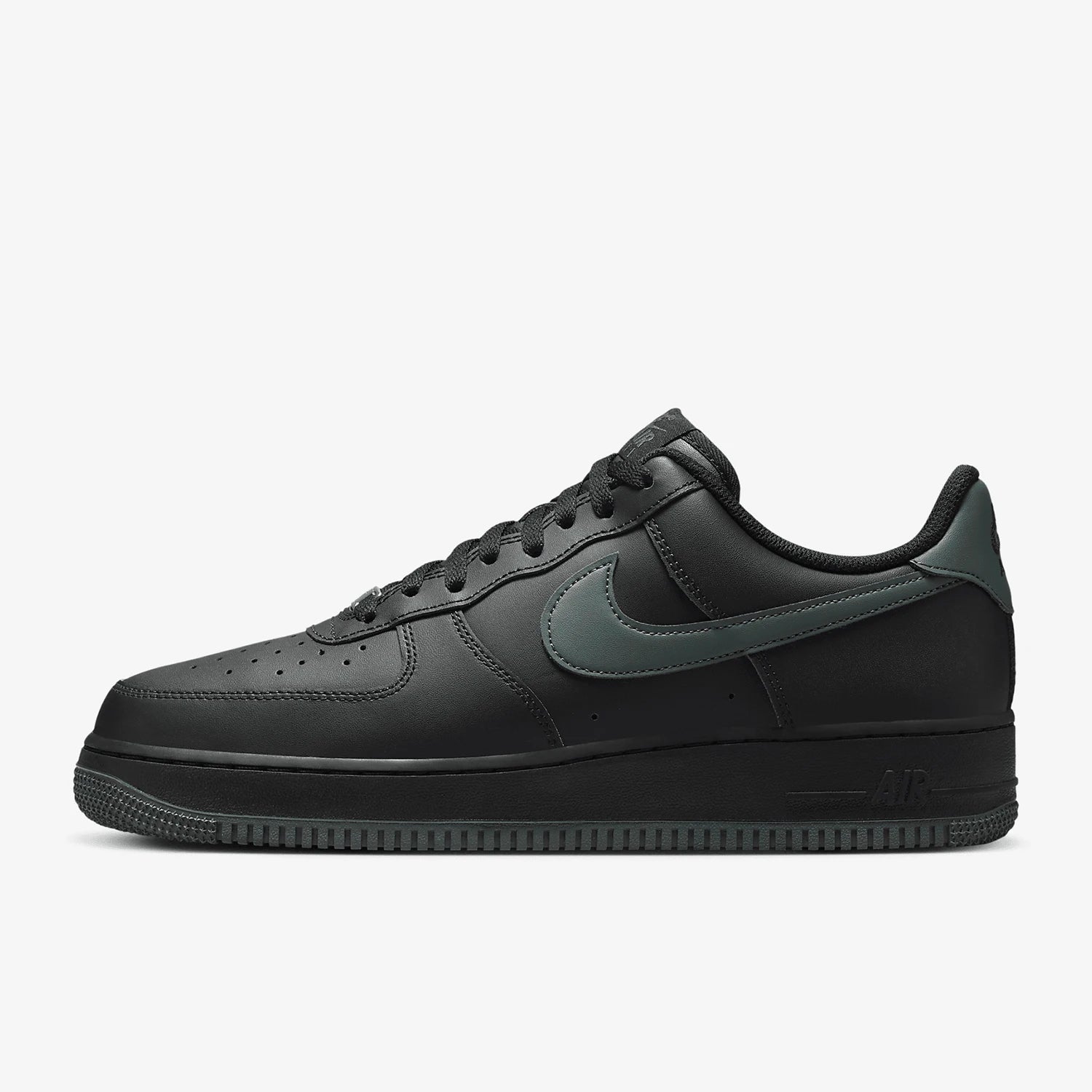 Nike Air Force 1 Black